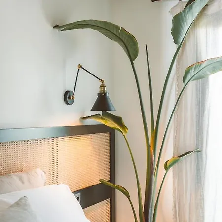 K-log Apartment *